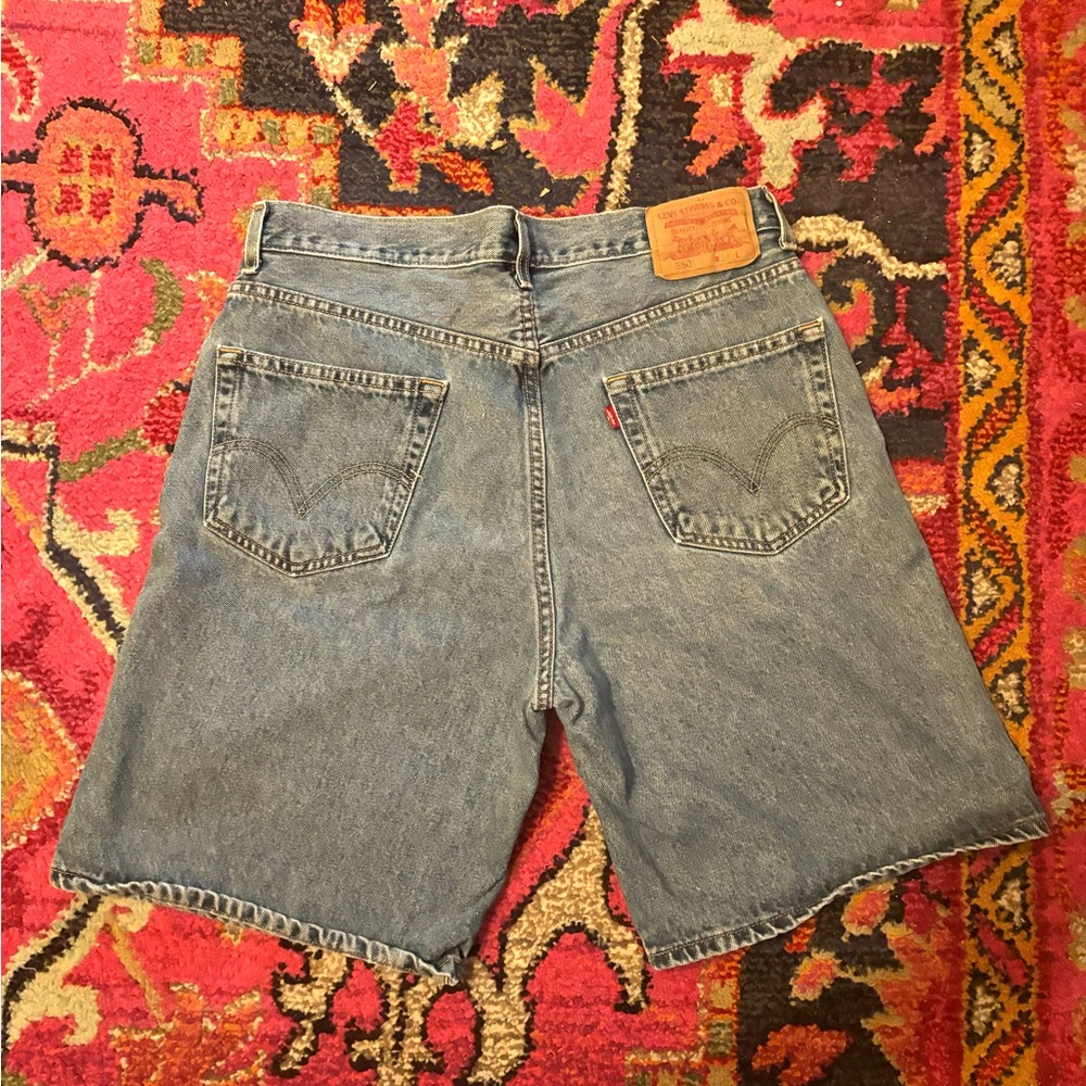 Men’s Levi’s 550 Denim Shorts - Size 34 - Picture 2 of 5